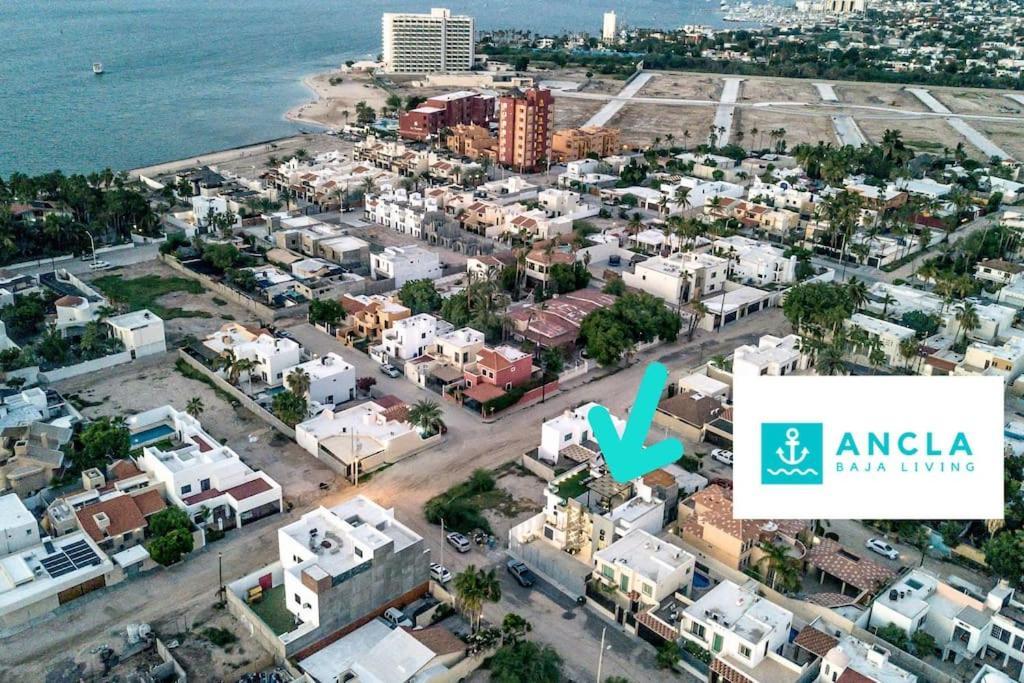 Ancla Baja Living Condominio Nuevo Con Vista 4 Ла-Пас Экстерьер фото
